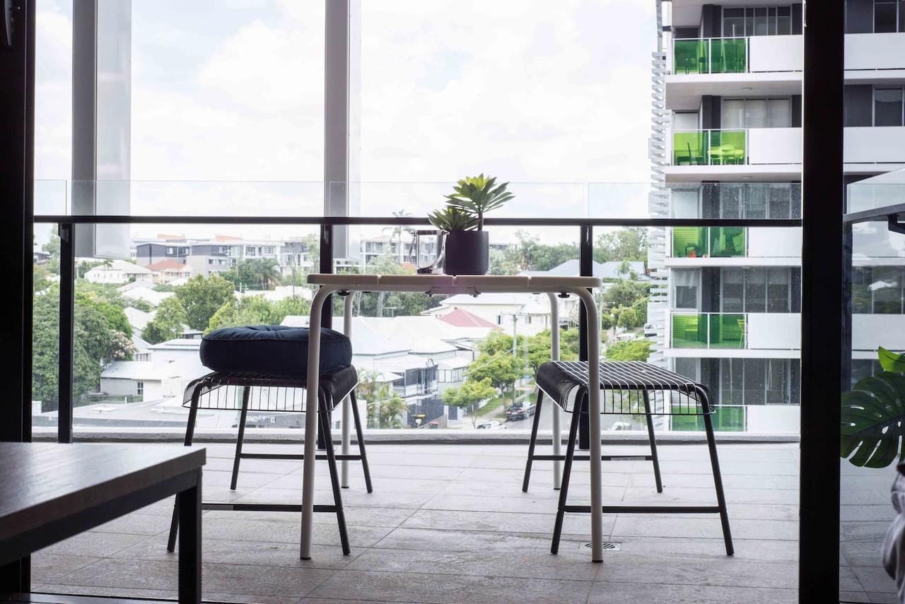 Modern Apartment With Balcony & Parking Brisbane Ngoại thất bức ảnh